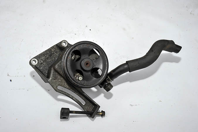 RANGE ROVER EVOQUE ÇIKMA PARÇA DİREKSİYON POWERİ.JPG